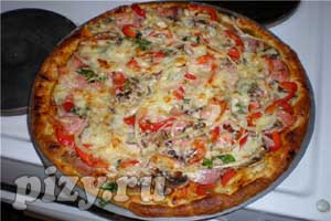 Рецепт пиццы "Мясной пир" на слоеном тесте